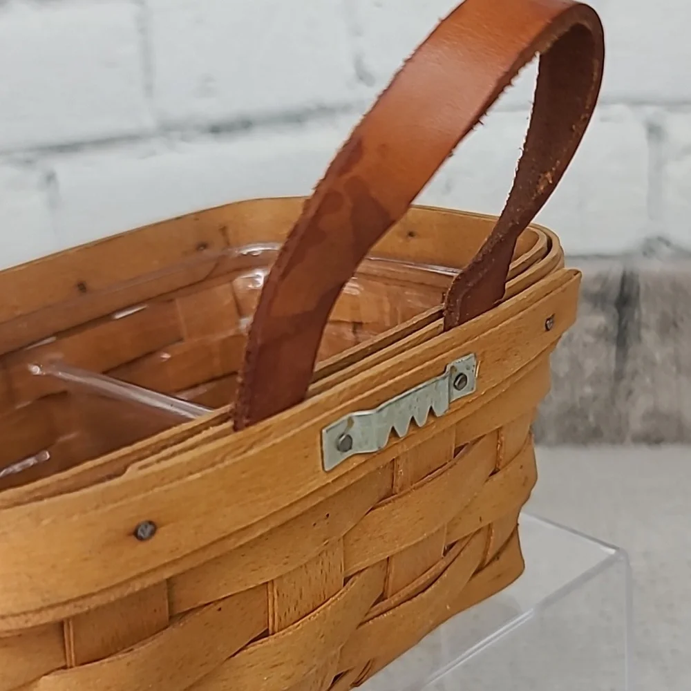 Longaberger Handmade Vtg '99 Classic Key Hanging Basket 10723 w/Divided Insert